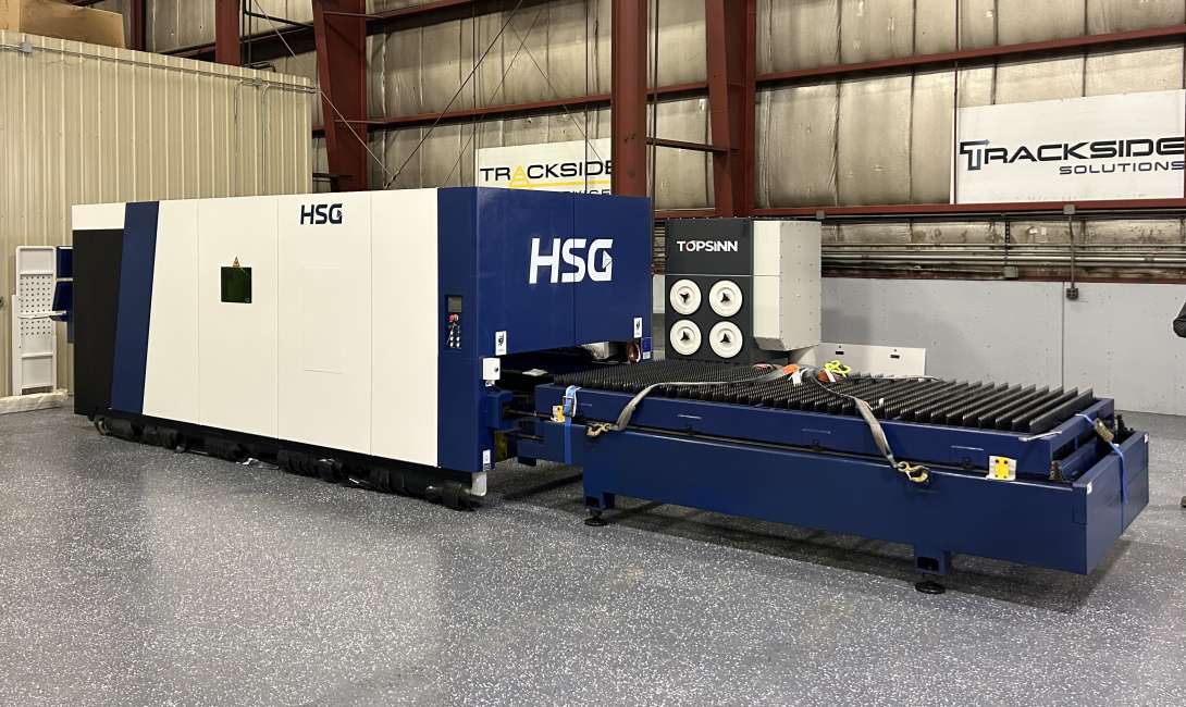 Fiber laser machinę from trackside.